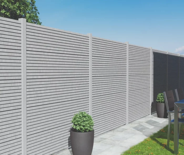 clôture en béton, modèle listel à lames horizontales
